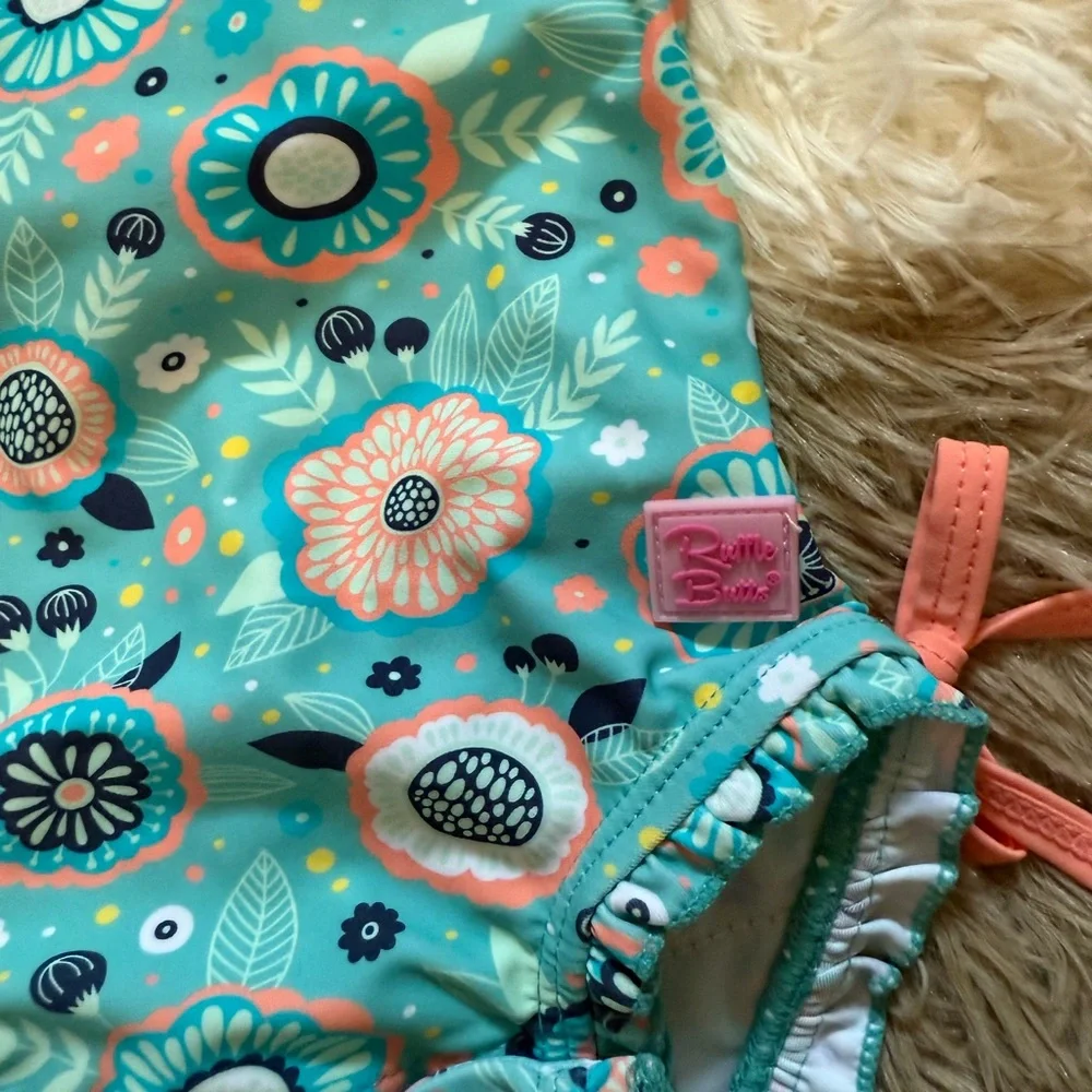 Ruffle butts infant swimsuit 0-3 - Picture 2 of 4